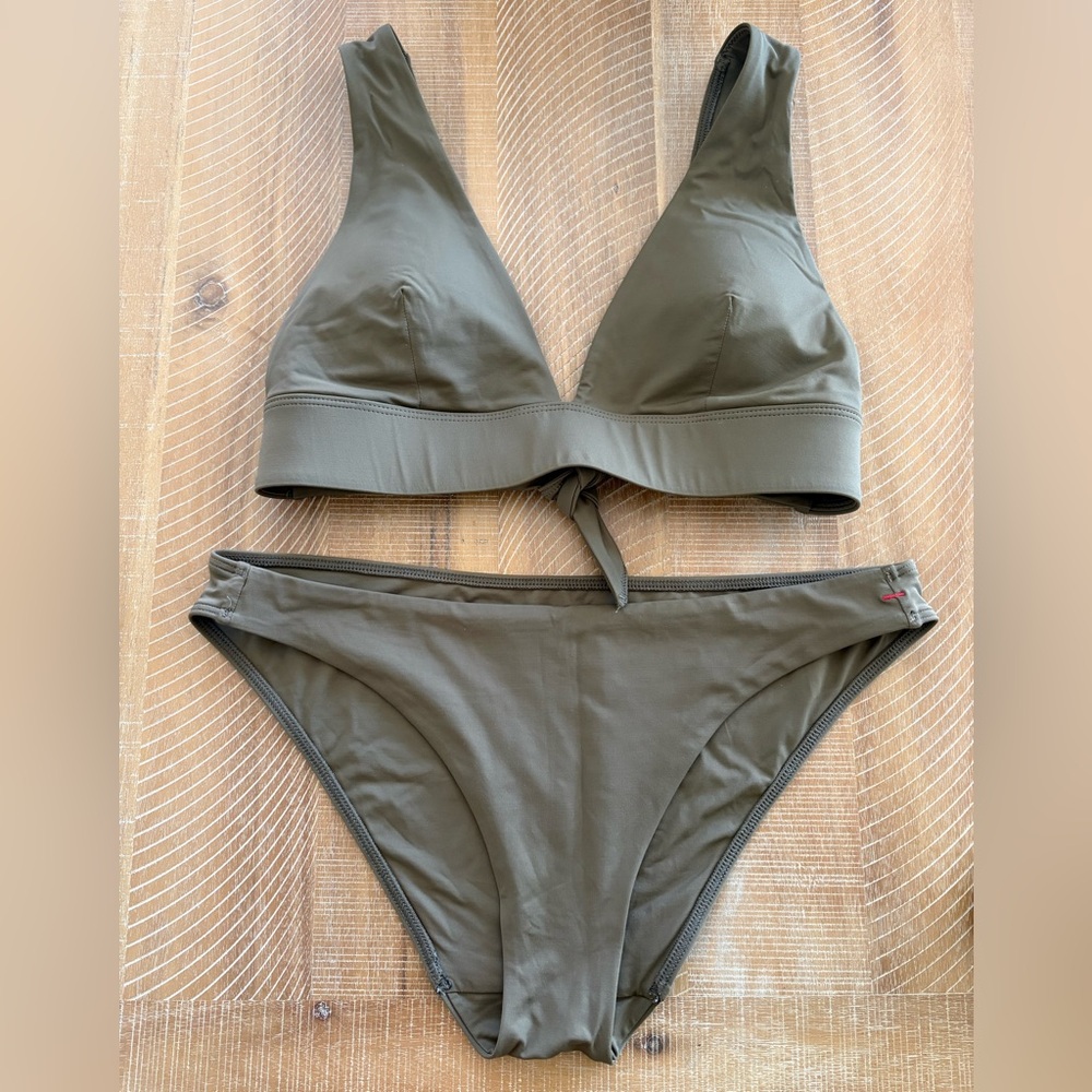 EVERLANE RENEW LADIES OLIVE GREEN 2 PIECE BIKINI-S/M  NWOT TIE BACK